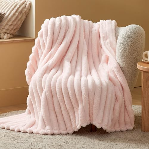 Bedsure 350GSM Fluffy Throw – Pink